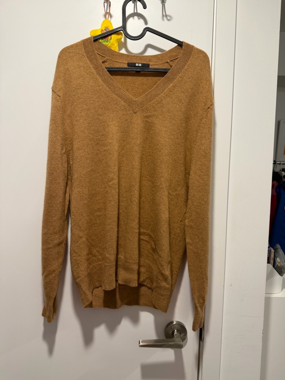Uniqlo V-Neck Sweater - Caramel